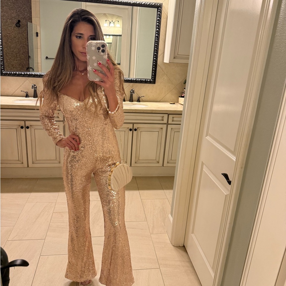 Elegant Sequin Jumpsuit in Champagne Hold